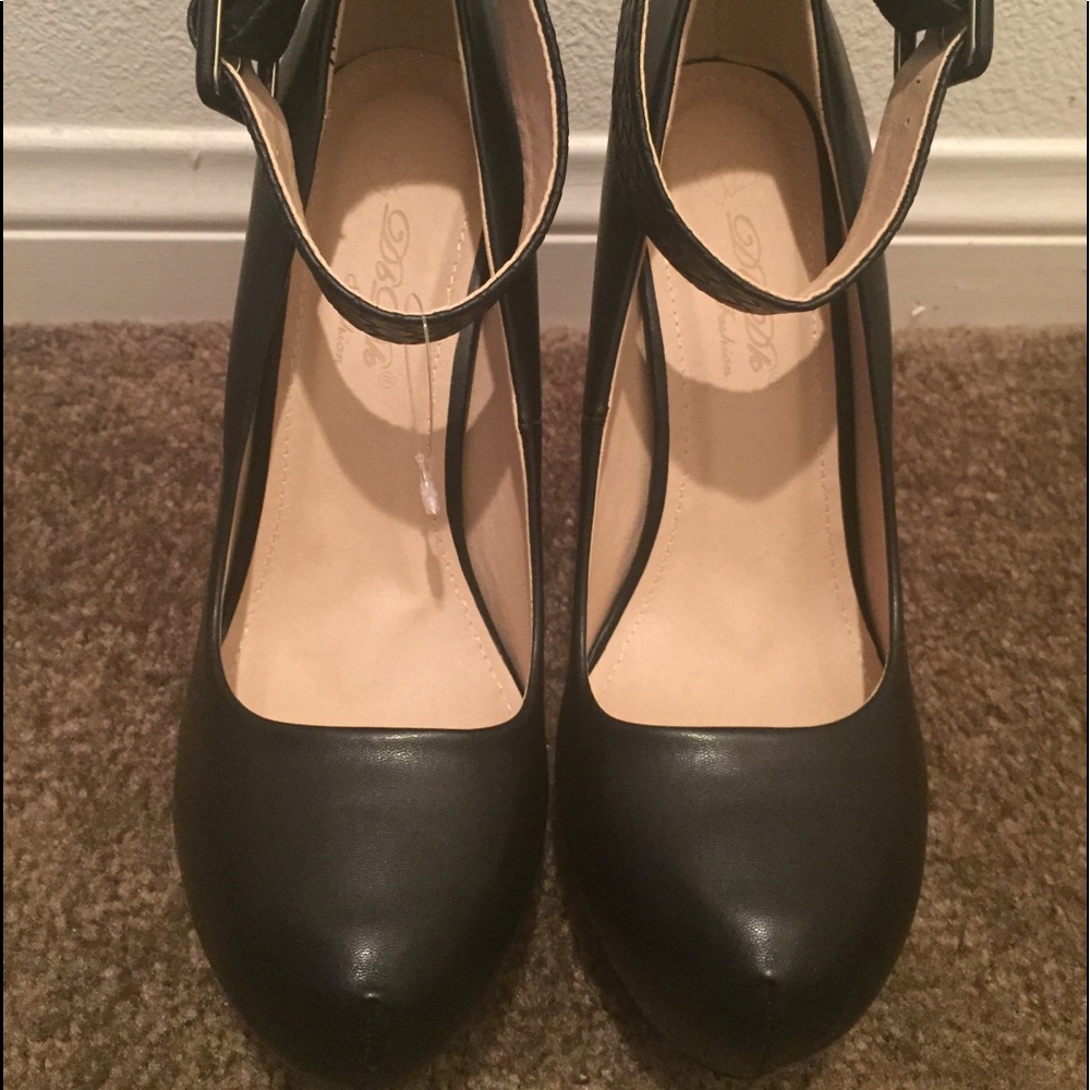 DbDk Fashion Leather Shoes Size 9